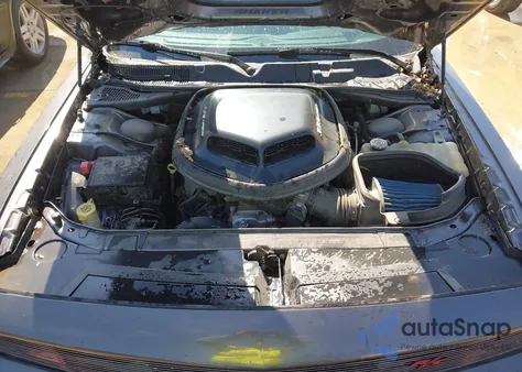 2016 Dodge Challenger 392 Hemi Scat Pack Shaker z USA, uszkodzony, nr VIN 2C3CDZFJ3GH289908